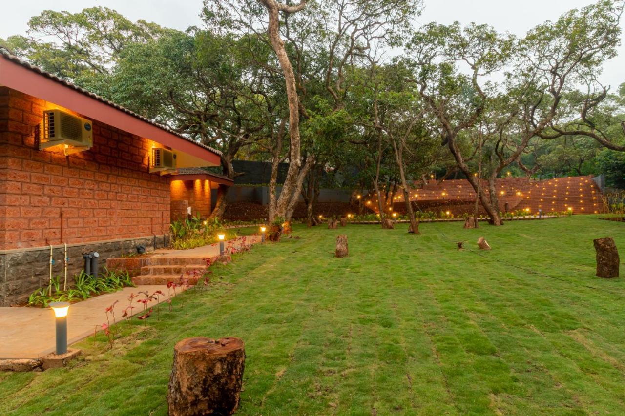 R R Heritage Resort Pure Vegetarian Mahābaleshwar Exterior foto