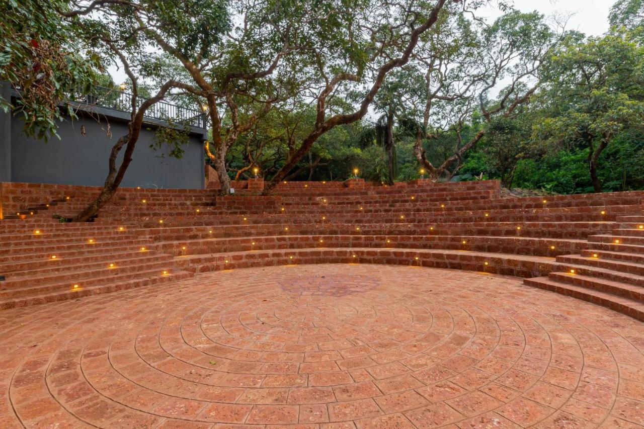 R R Heritage Resort Pure Vegetarian Mahābaleshwar Exterior foto